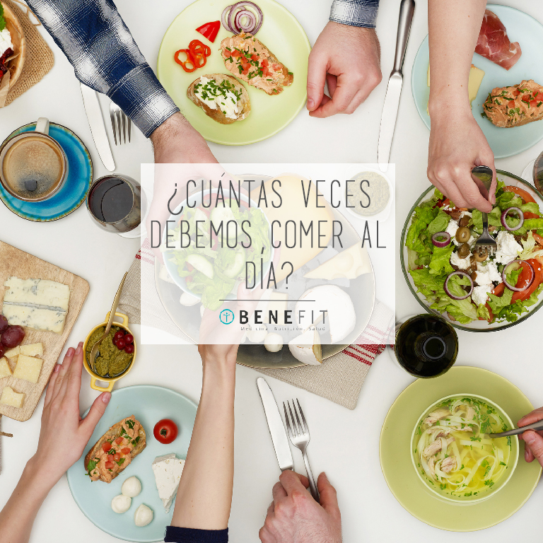 ¿Cuántas veces es recomendable comer en el día ? 